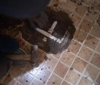周宁卫生间漏水维修公司为您分享下卫生间渗水如何处理及注意事项